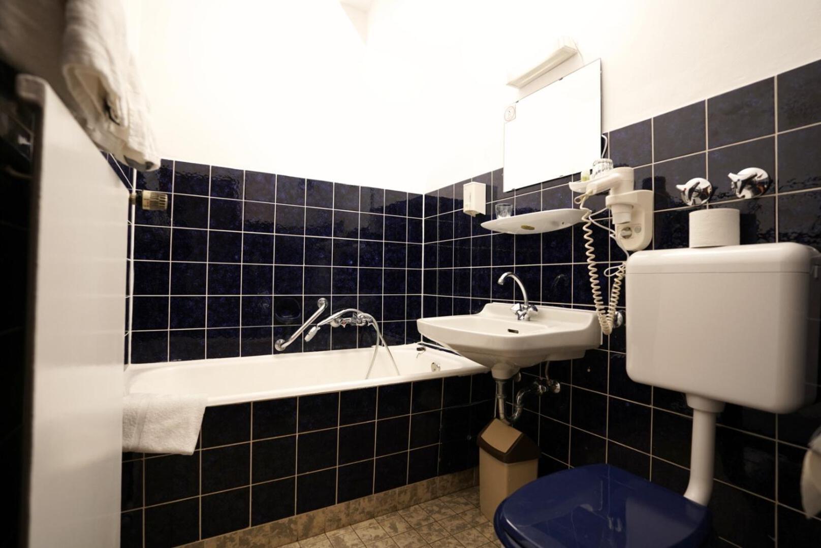 Hotel Solinger Hof Solingen Esterno foto